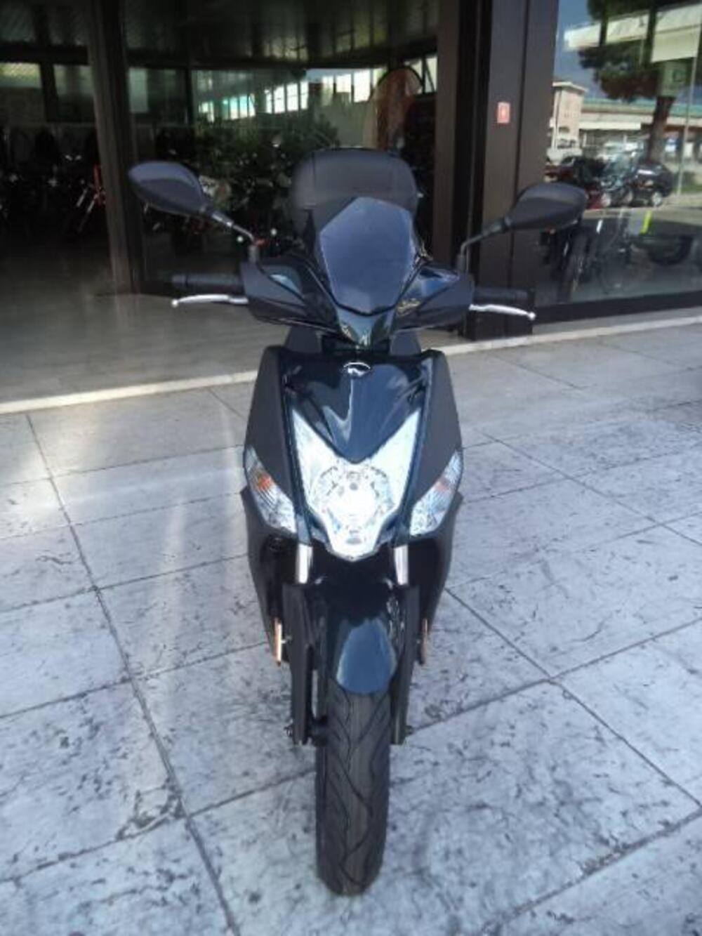 Kymco Agility 125 R16 + (2021 - 25) (5)