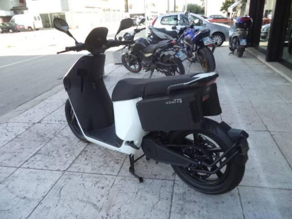 WOW 775 L3e (2021 - 25) (5)