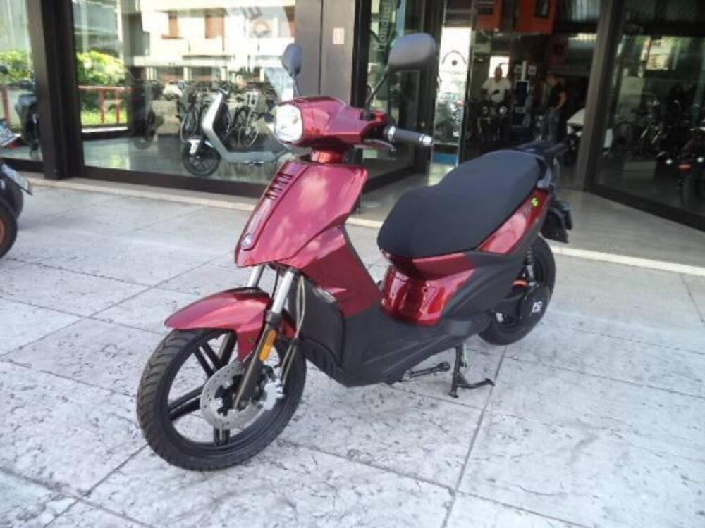 FD Motors F5-E (2020 - 25) (2)