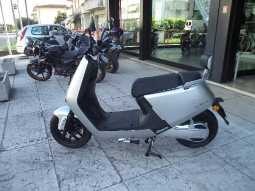 Yadea G5S (2022 - 25)