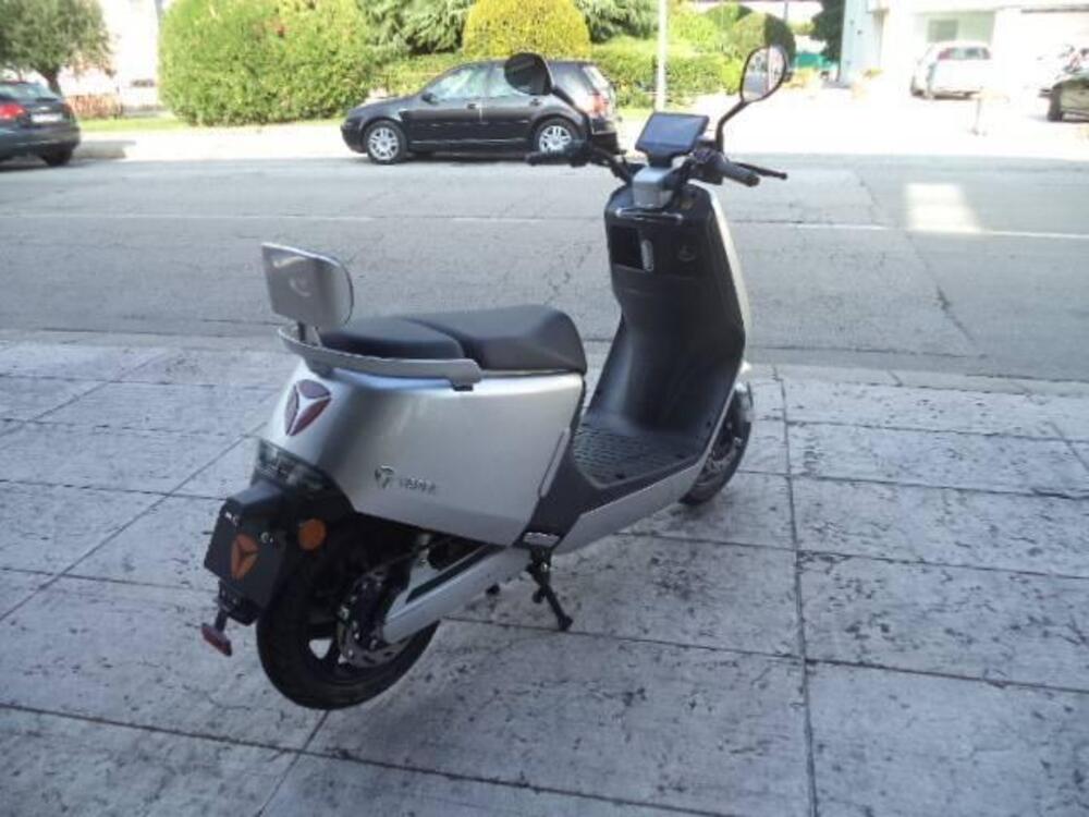 Yadea G5S (2022 - 25) (6)