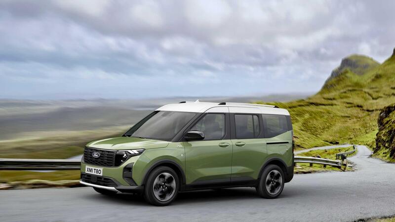 Ford Tourneo Courier 1.0 ecoboost 125cv Active powershift