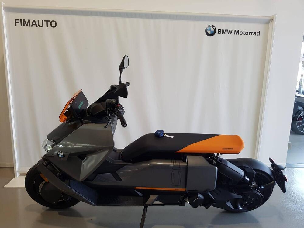 Bmw CE 04 (2021 - 25) (14)