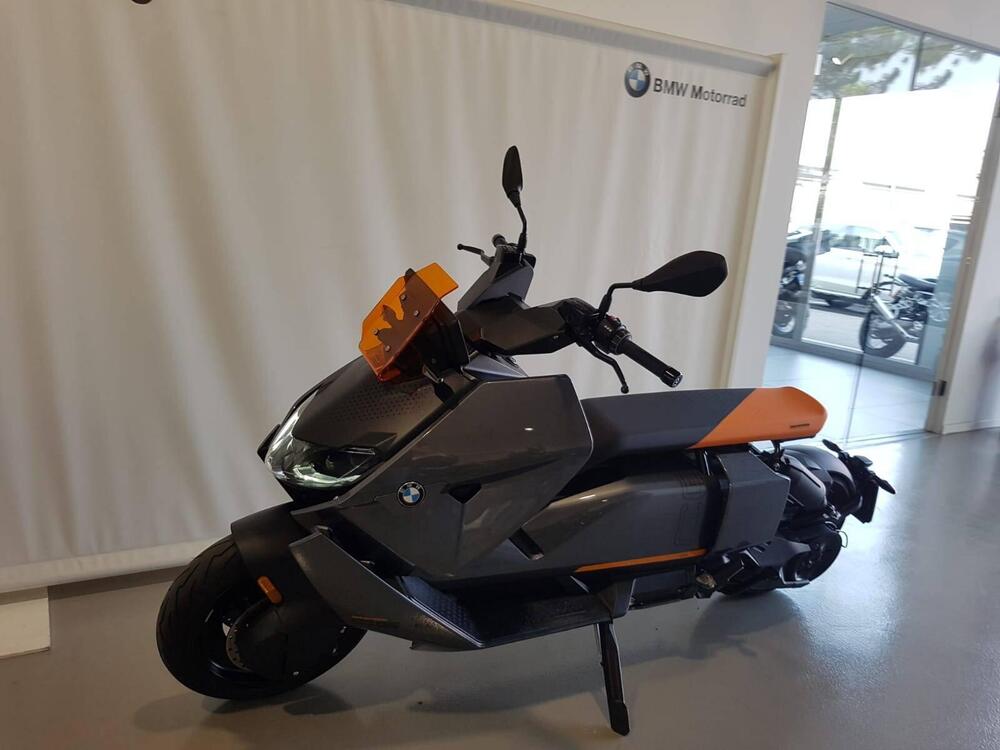 Bmw CE 04 (2021 - 25) (15)