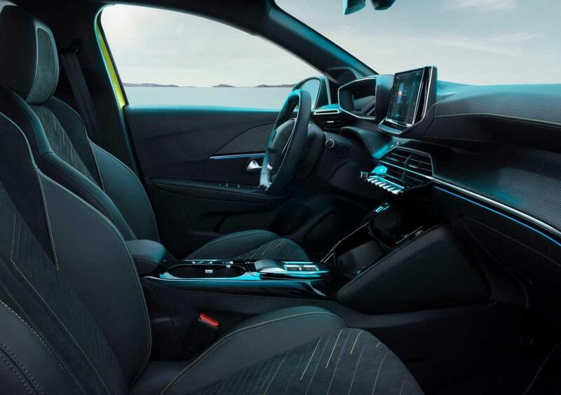 Peugeot 208 (9)