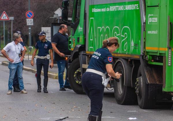 Ancora incidenti mortali a Milano: una donna muore investita da un camion dell'Amsa