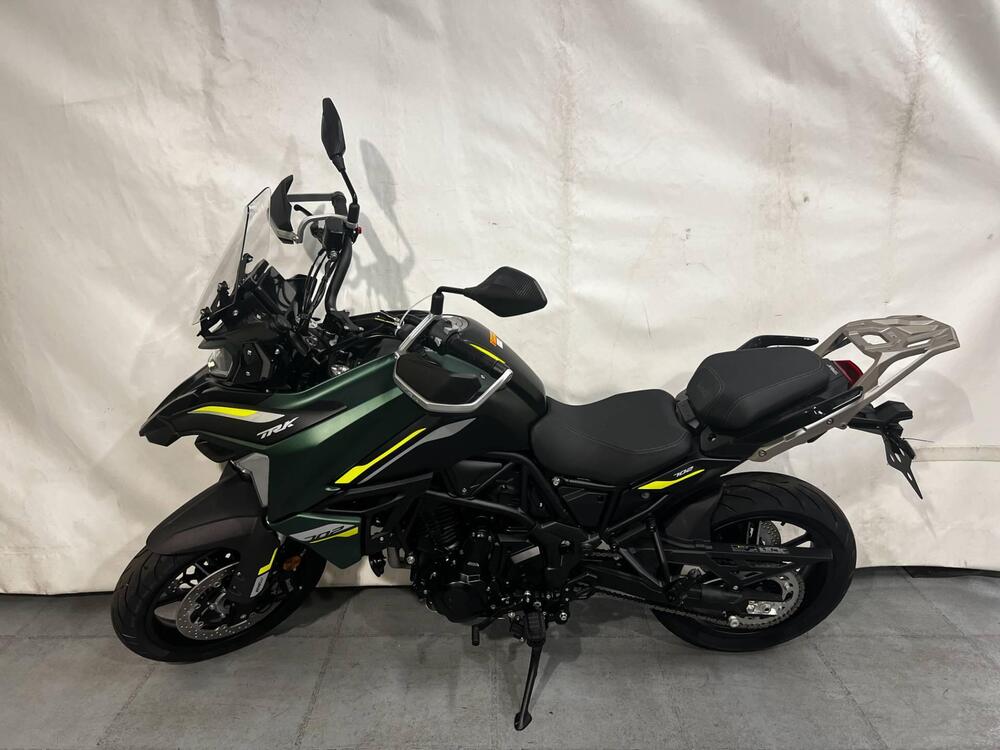 Benelli TRK 702 (2023 - 25) (2)