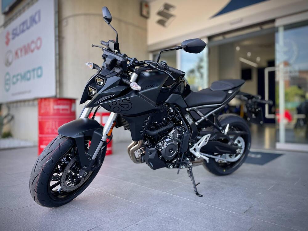 Suzuki GSX-8S (2025) (11)