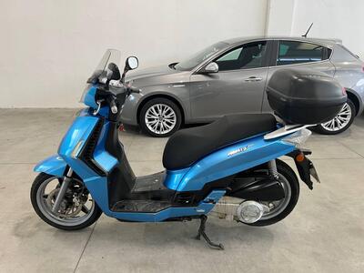 Kymco People 250 S usata