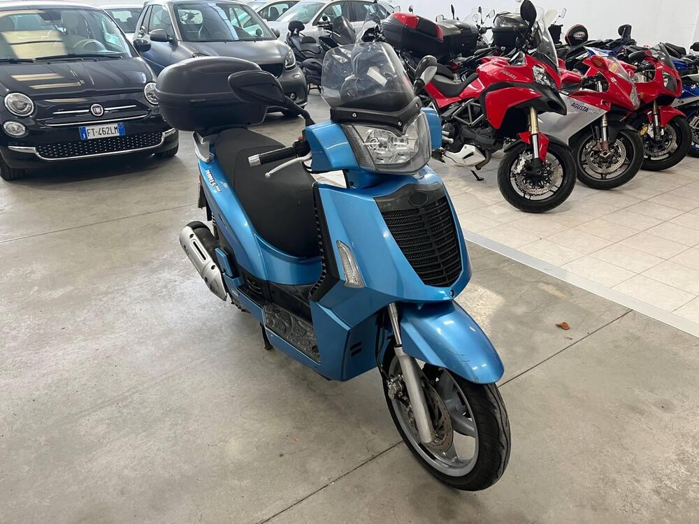 Kymco People 250 S (4)