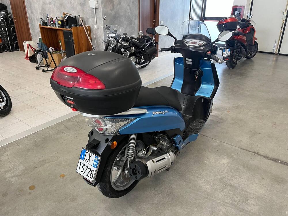 Kymco People 250 S (6)