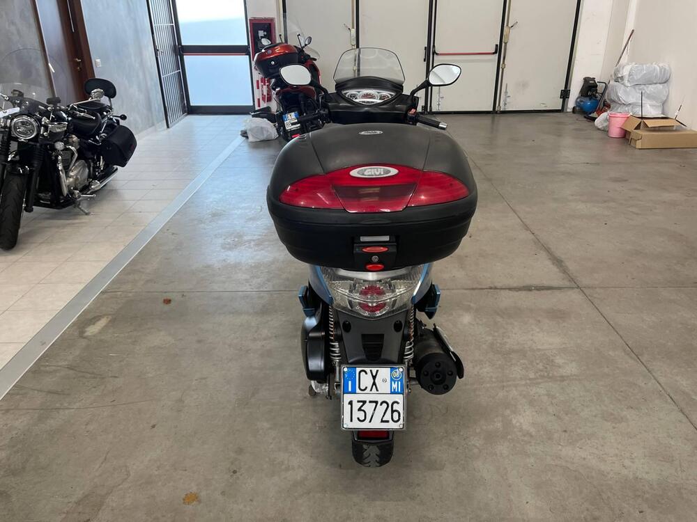 Kymco People 250 S (7)