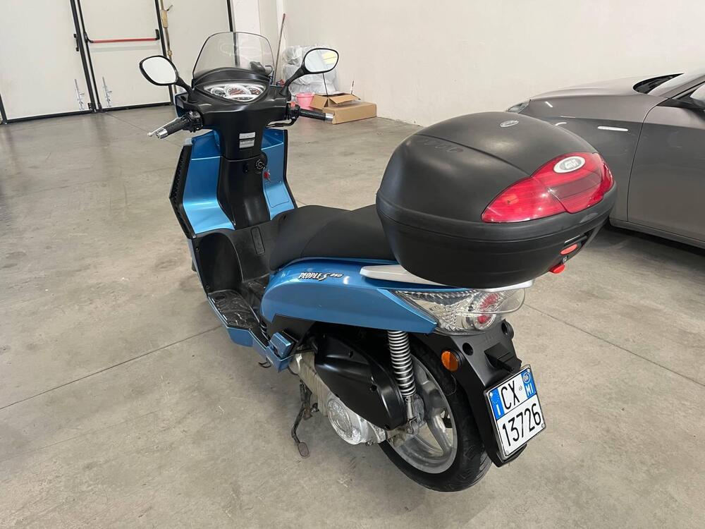Kymco People 250 S (8)
