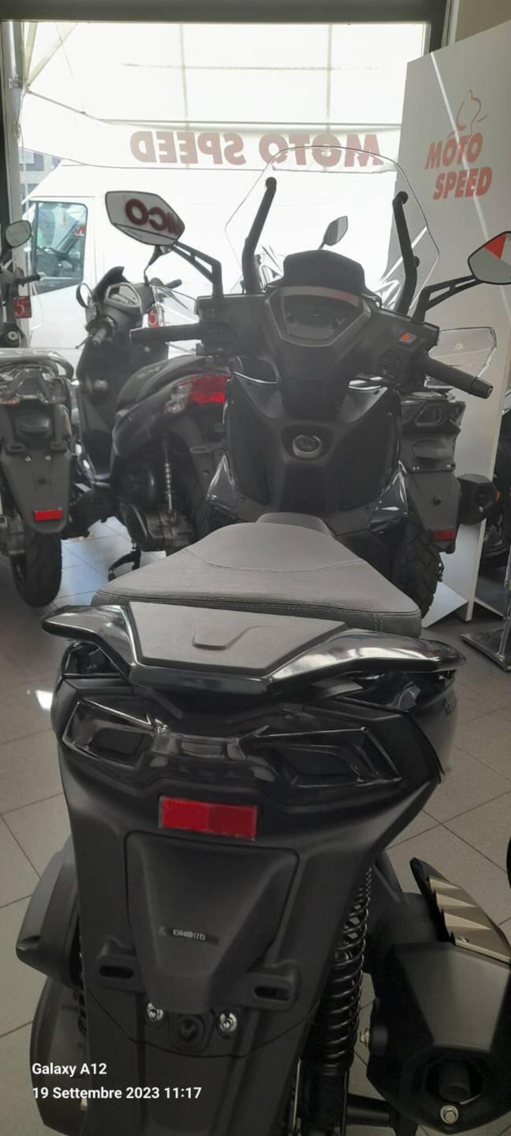 Kymco Agility 350i NN R16 (2023 - 25) (7)