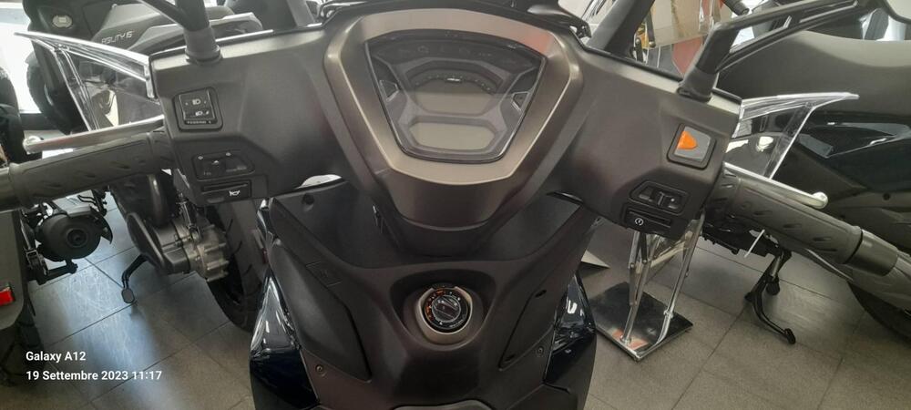 Kymco Agility 350i NN R16 (2023 - 25) (3)