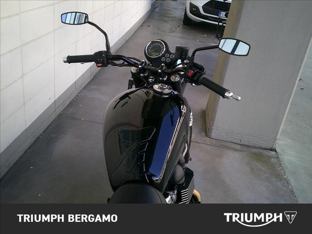 Triumph Bonneville 800 (2000 - 01) (7)