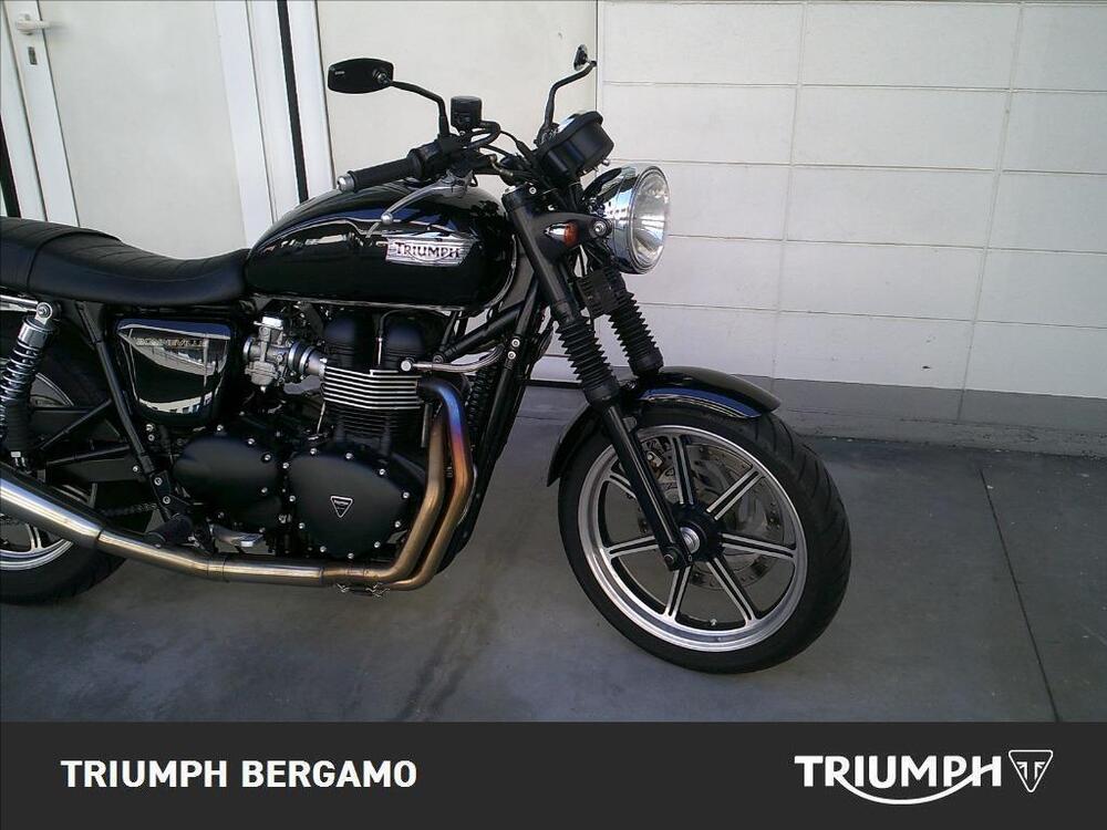 Triumph Bonneville 800 (2000 - 01) (8)