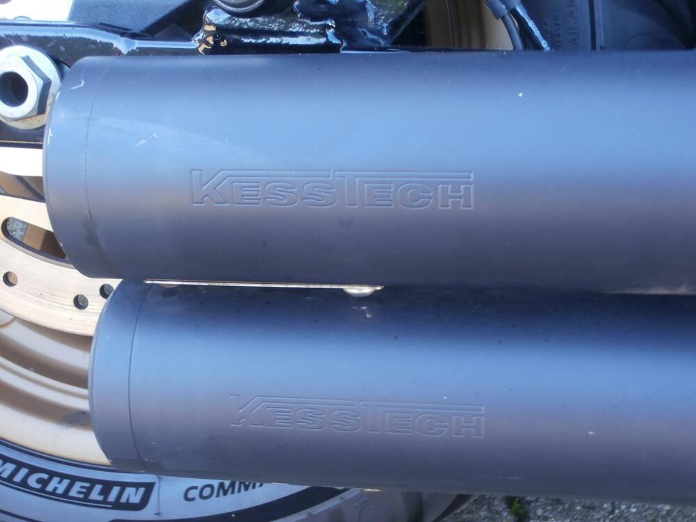 Harley-Davidson 1800 Low Rider S (2016 - 17) - FXDLS (14)