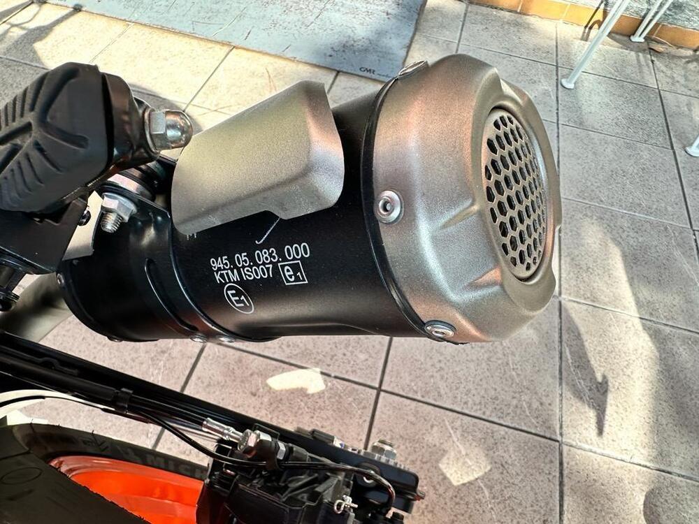 KTM RC 125 (2022 - 25) (11)