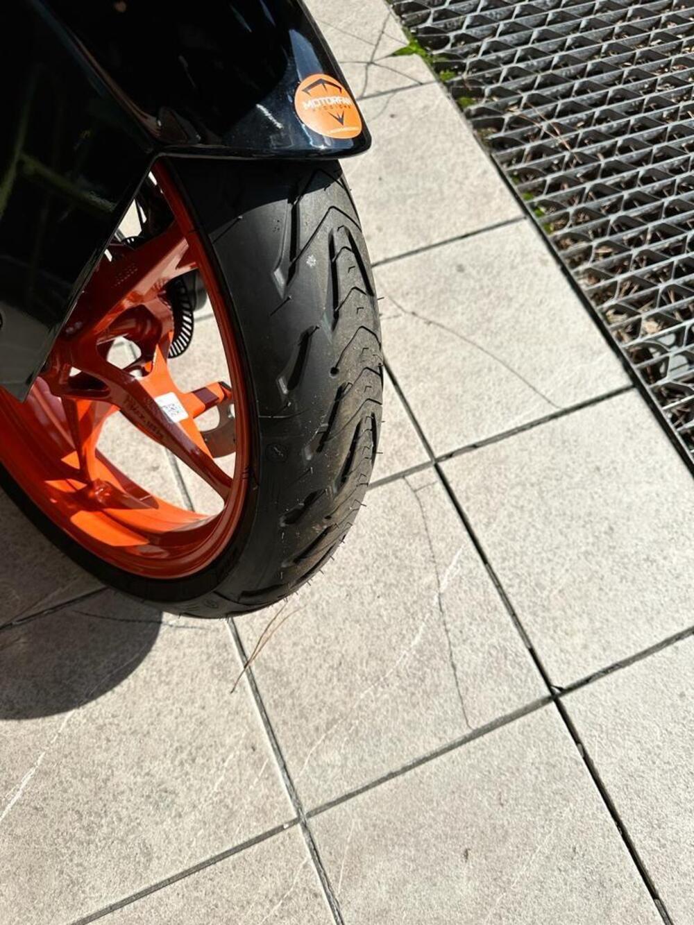 KTM RC 125 (2022 - 25) (12)