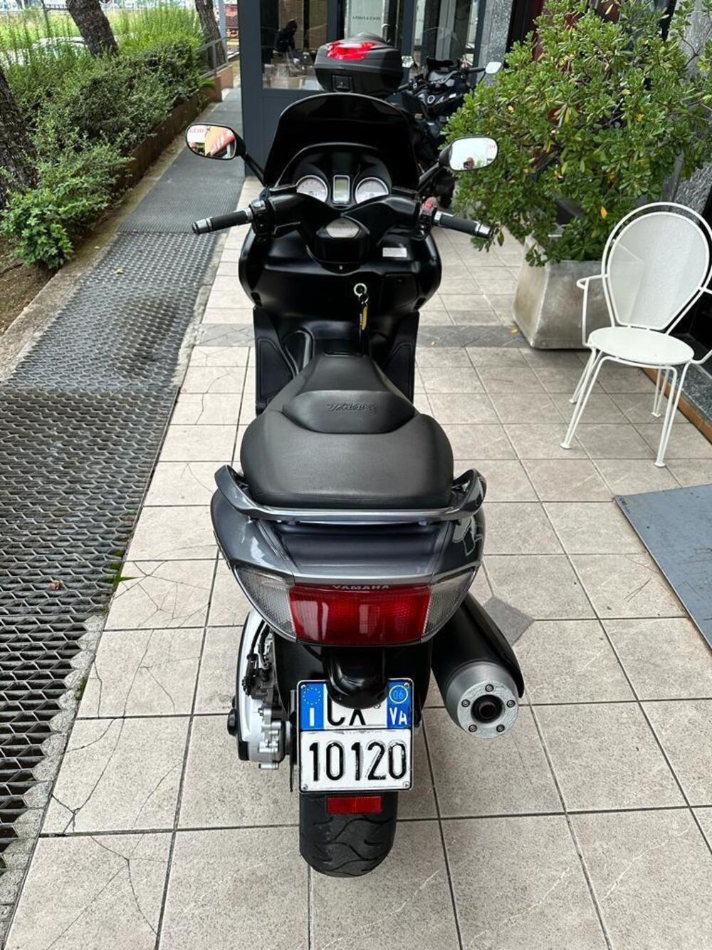 Yamaha T-Max 500 (2004 - 07) (4)