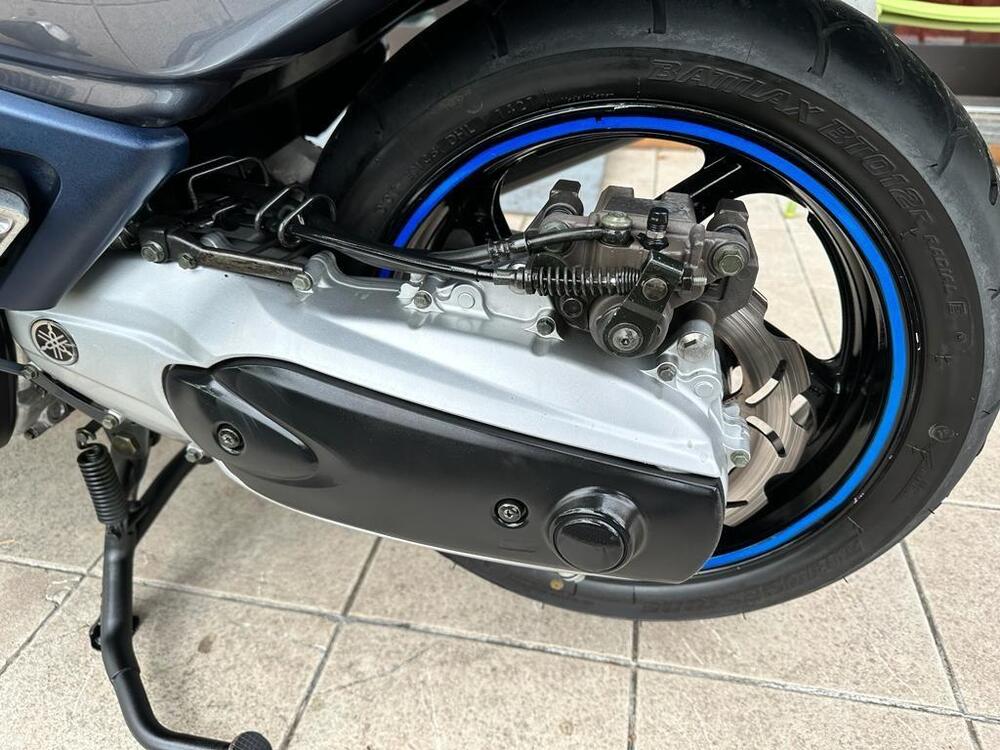 Yamaha T-Max 500 (2004 - 07) (6)