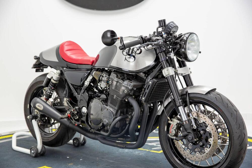 Suzuki GSX 750 (1998 - 03) (2)