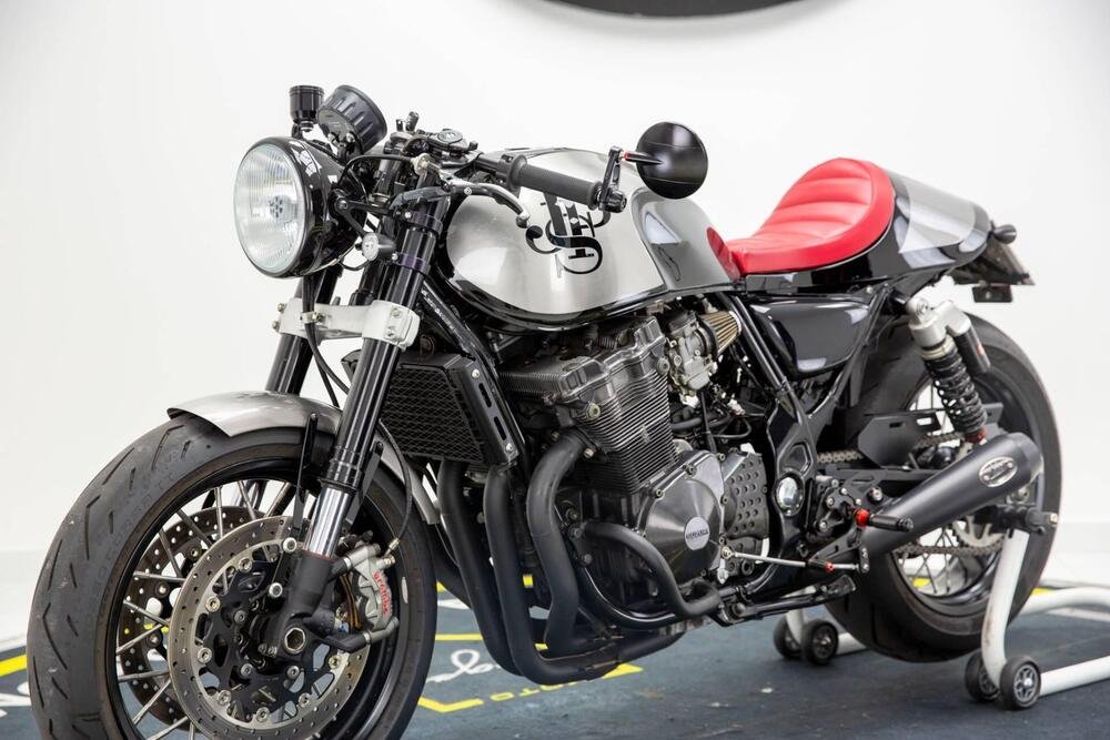 Suzuki GSX 750 (1998 - 03) (3)