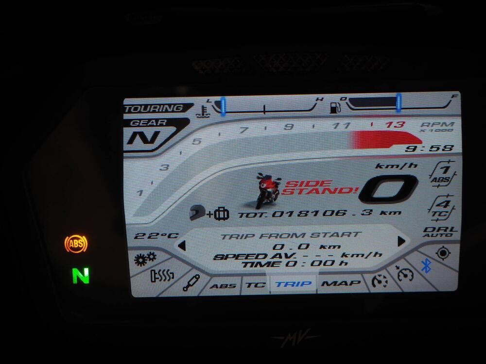 MV Agusta Turismo Veloce 800 Lusso SCS (2017 - 20) (9)