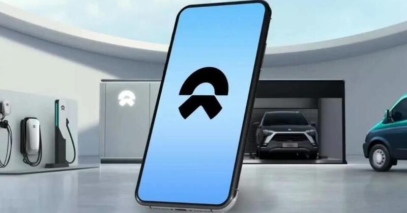 Smartphone: Nio lancia il telefono che &quot;integra&quot; l&#039;auto