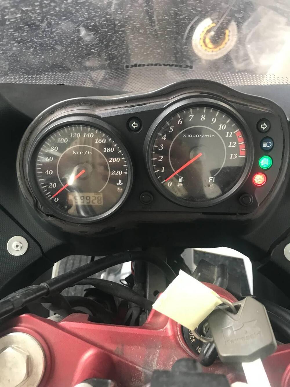 Kawasaki ER-6F (2006 - 08) (2)