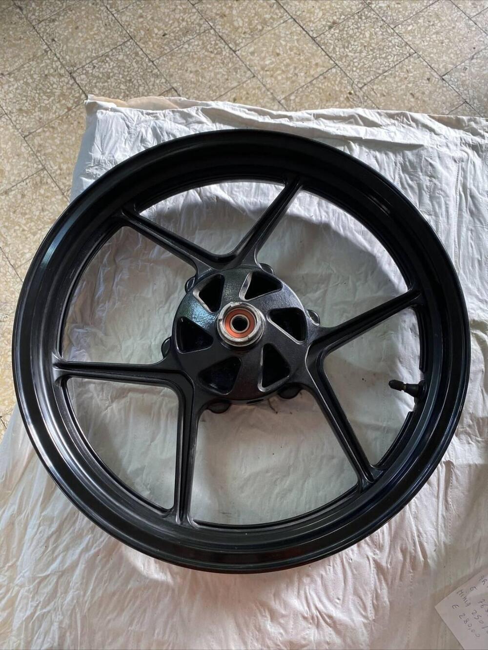 Cerchio Anteriore Kawasaki Ninja 250 2008/2012 (5)