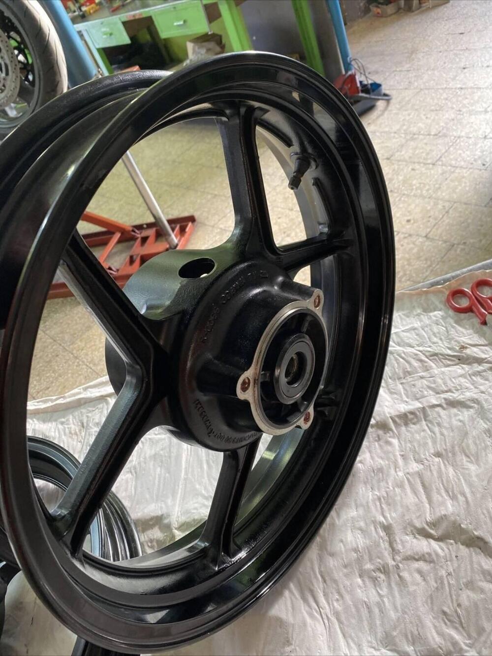 Cerchio Posteriore Kawasaki Ninja 250 2008/2012 (6)