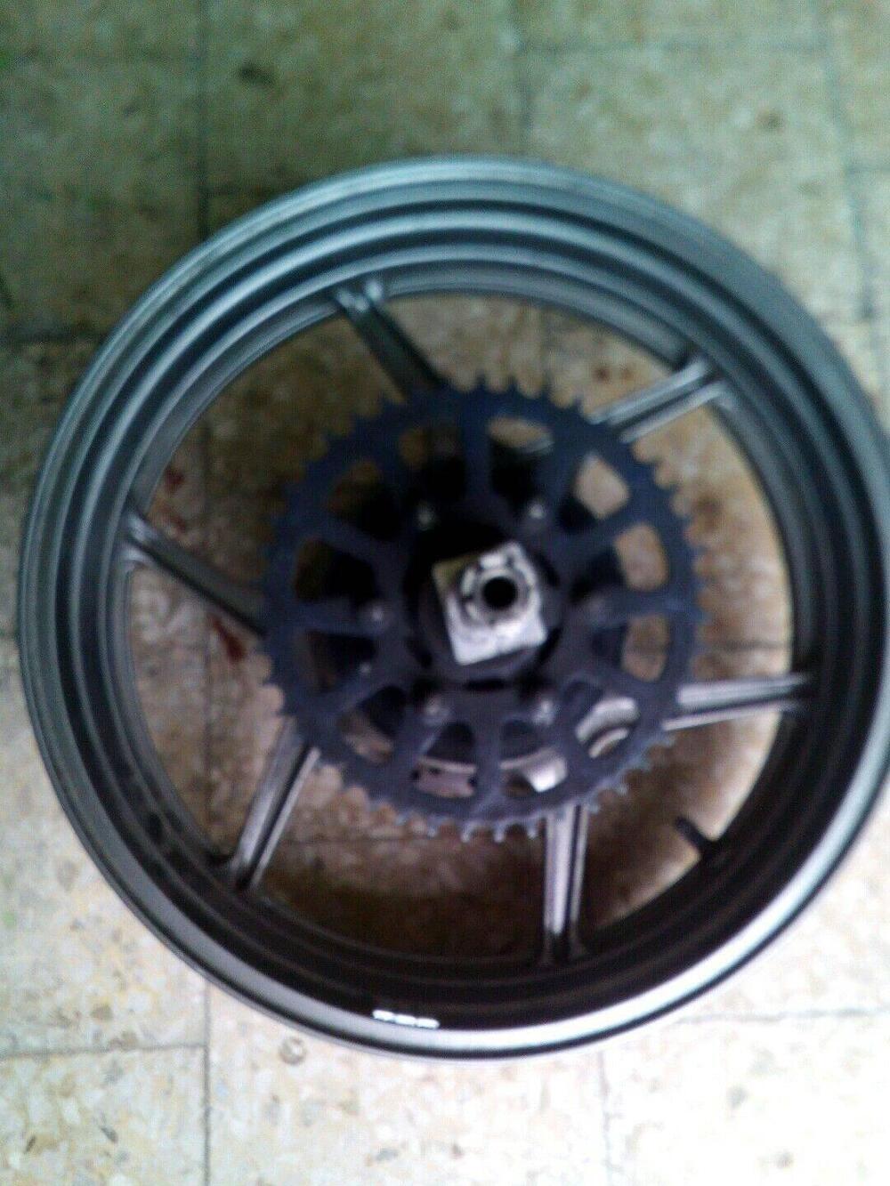 Cerchio posteriore kawasaki zx636 05-06