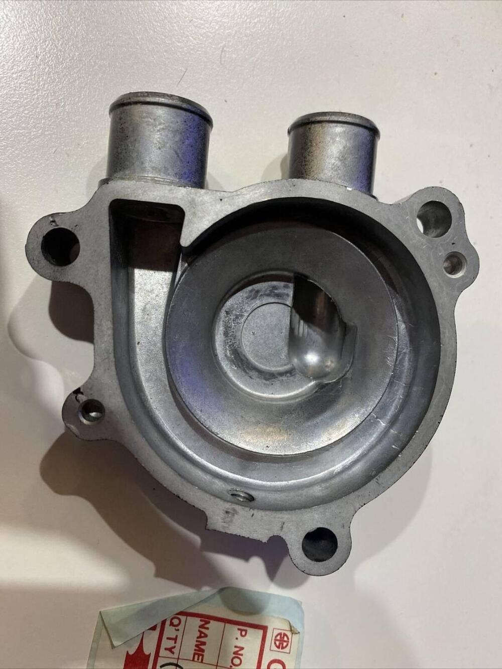 Coperchio Pompa Acqua Kawasaki Klr600/650 16142-10 (5)