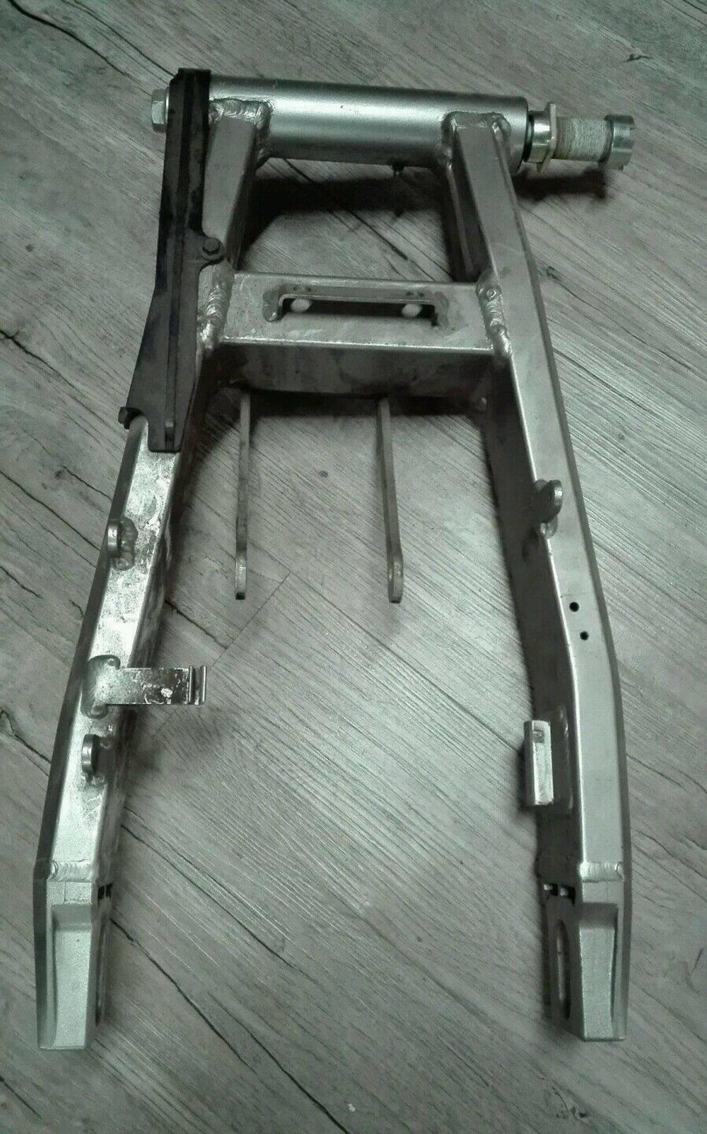 Forcellone posteriore kawasaki zx636r zx600 03-04