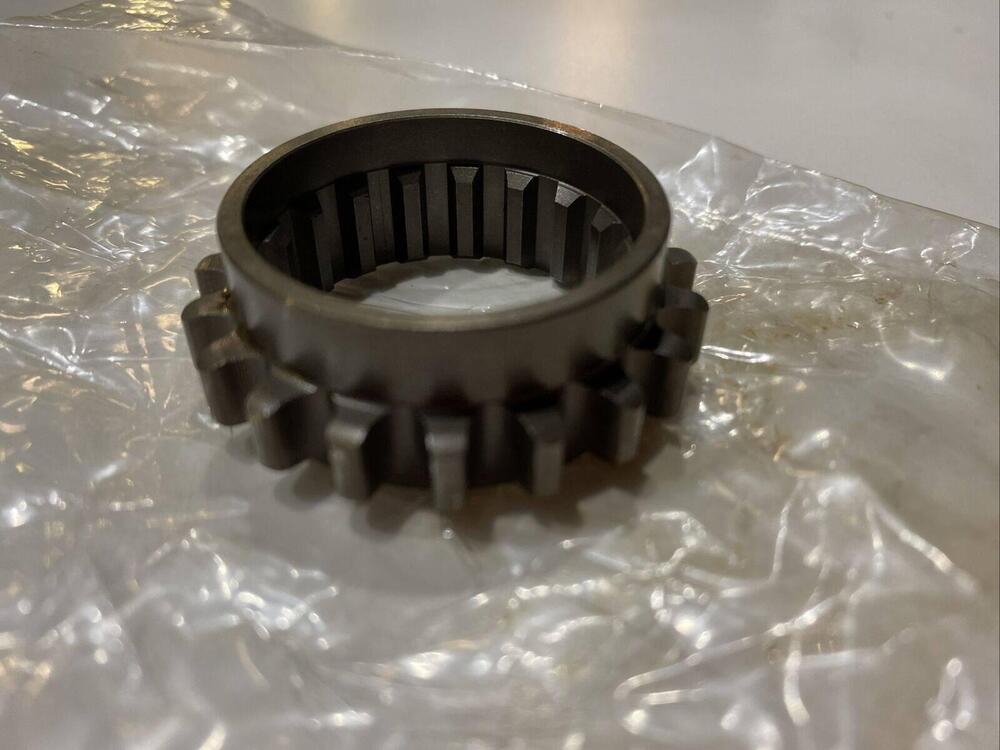 Ingranaggio Albero Motore Gpz900 A1 120461057 Kawasaki