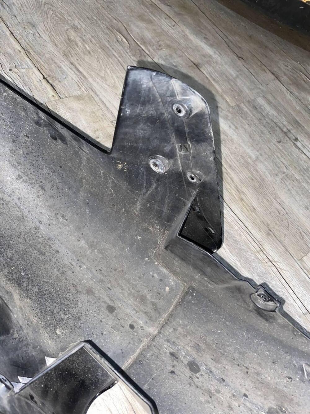 Parafango Anteriore Kawasaki Gtr1400 (2)