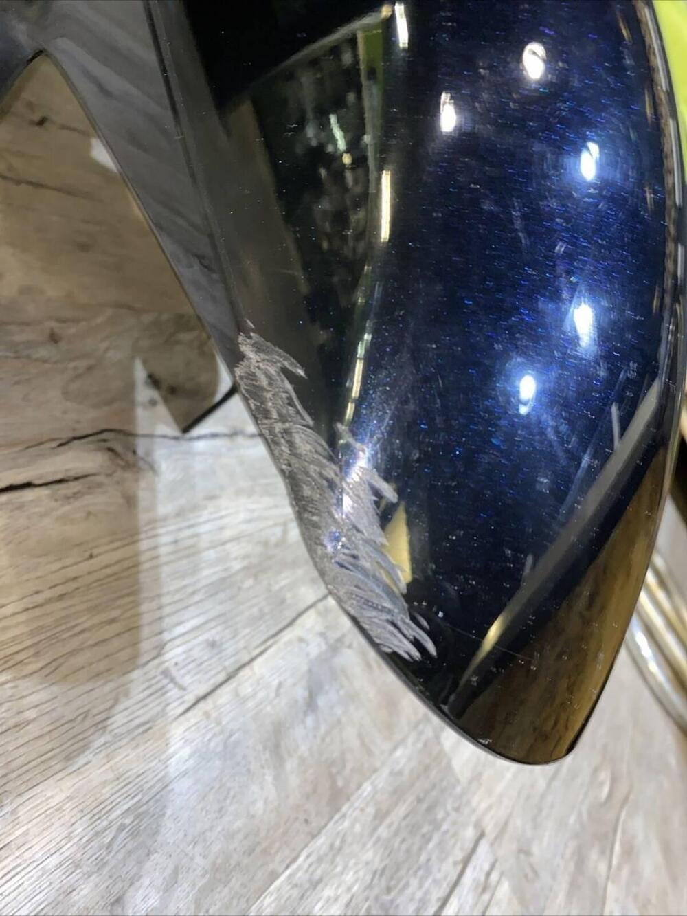 Parafango Anteriore Kawasaki Gtr1400 (5)