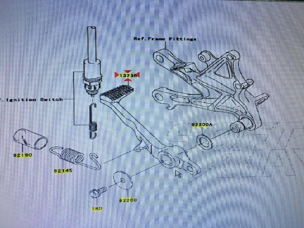 Pedale Freno Kawasaki Zx10r 1000 06/07 132360090 (2)