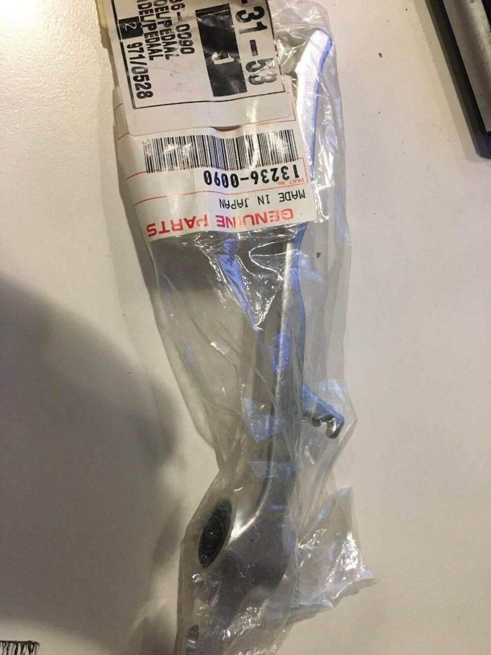 Pedale Freno Kawasaki Zx10r 1000 06/07 132360090 (5)