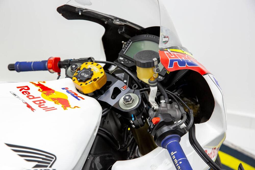 Honda CBR 1000 RR Fireblade (2008 - 11) (10)