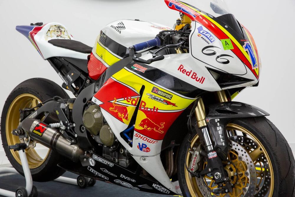 Honda CBR 1000 RR Fireblade (2008 - 11) (2)