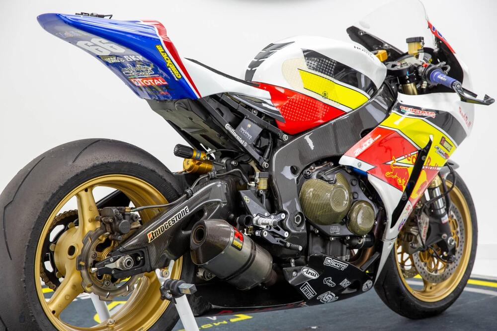 Honda CBR 1000 RR Fireblade (2008 - 11) (4)