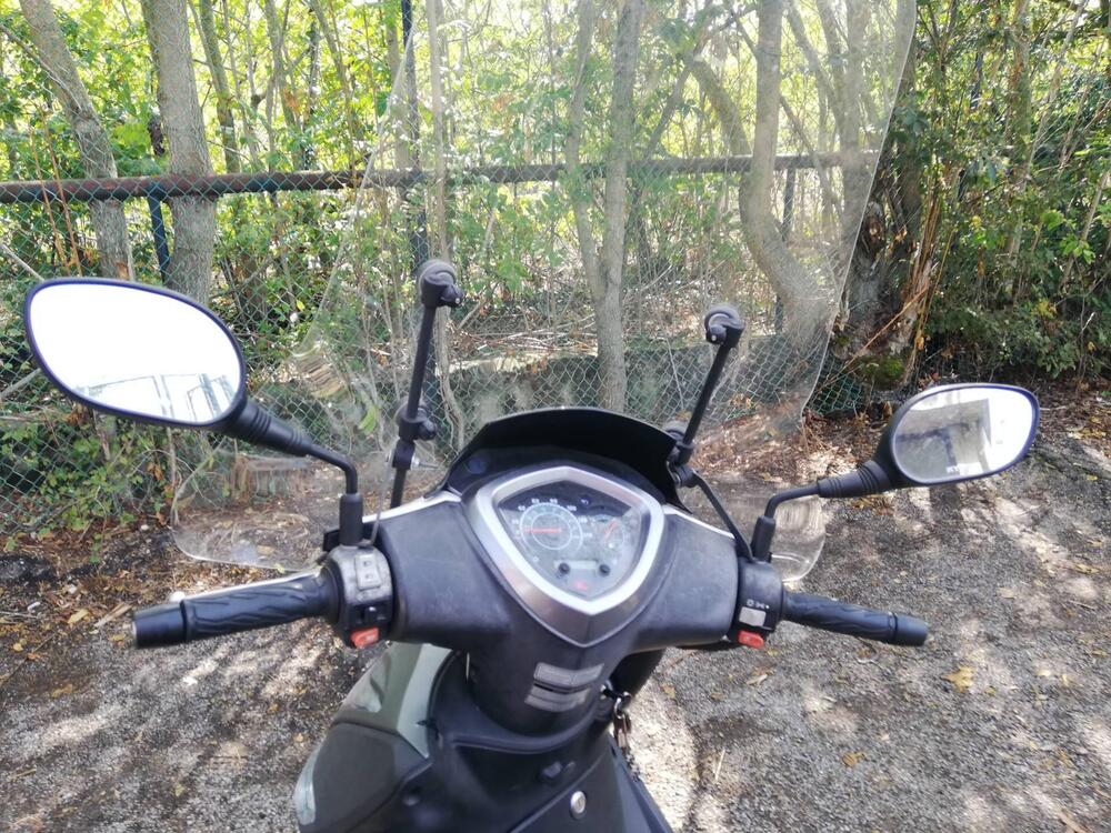 Kymco Agility 200i R16 + (2014 - 17) (6)