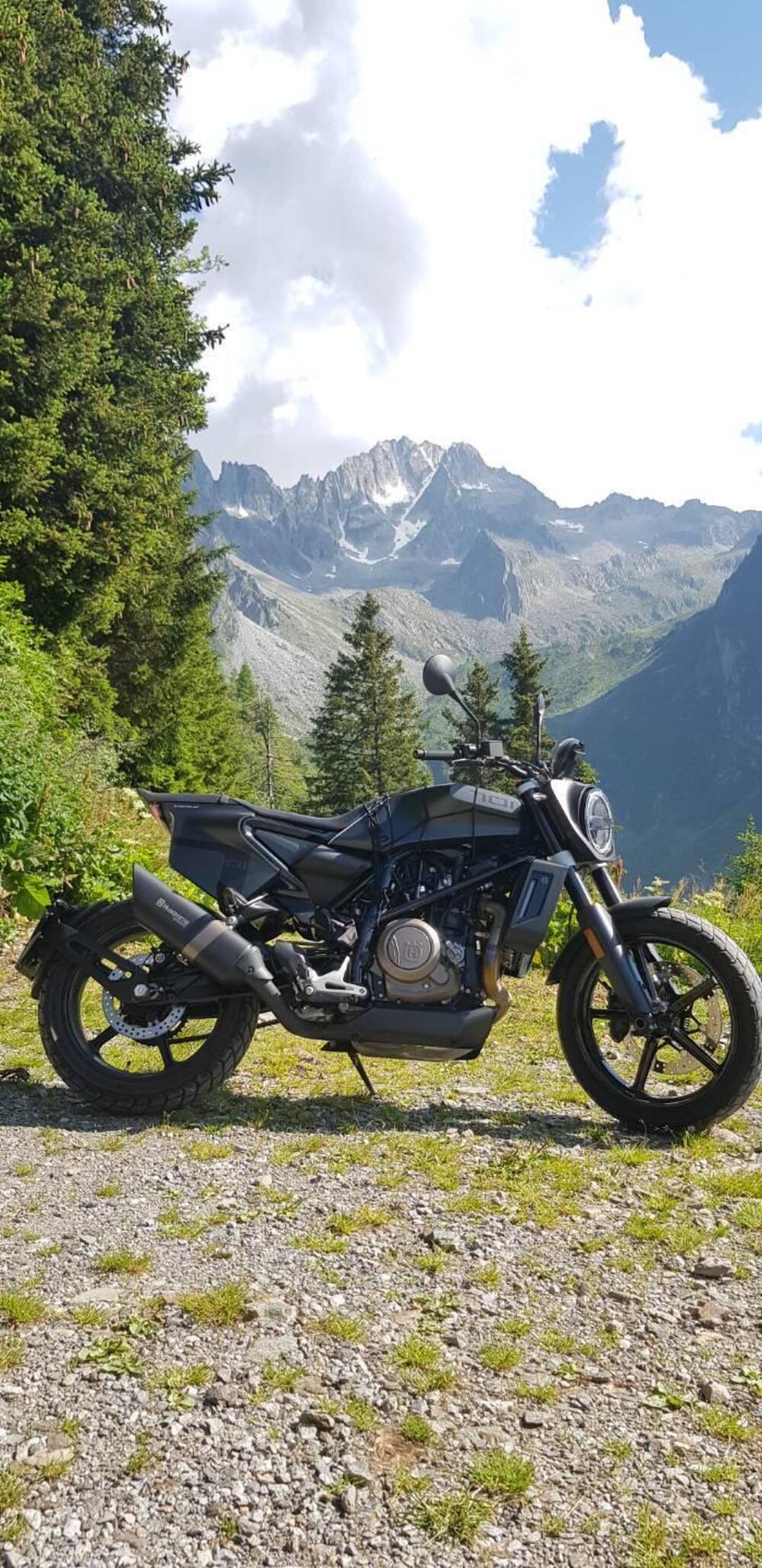 Husqvarna Svartpilen 701 (2019) (4)