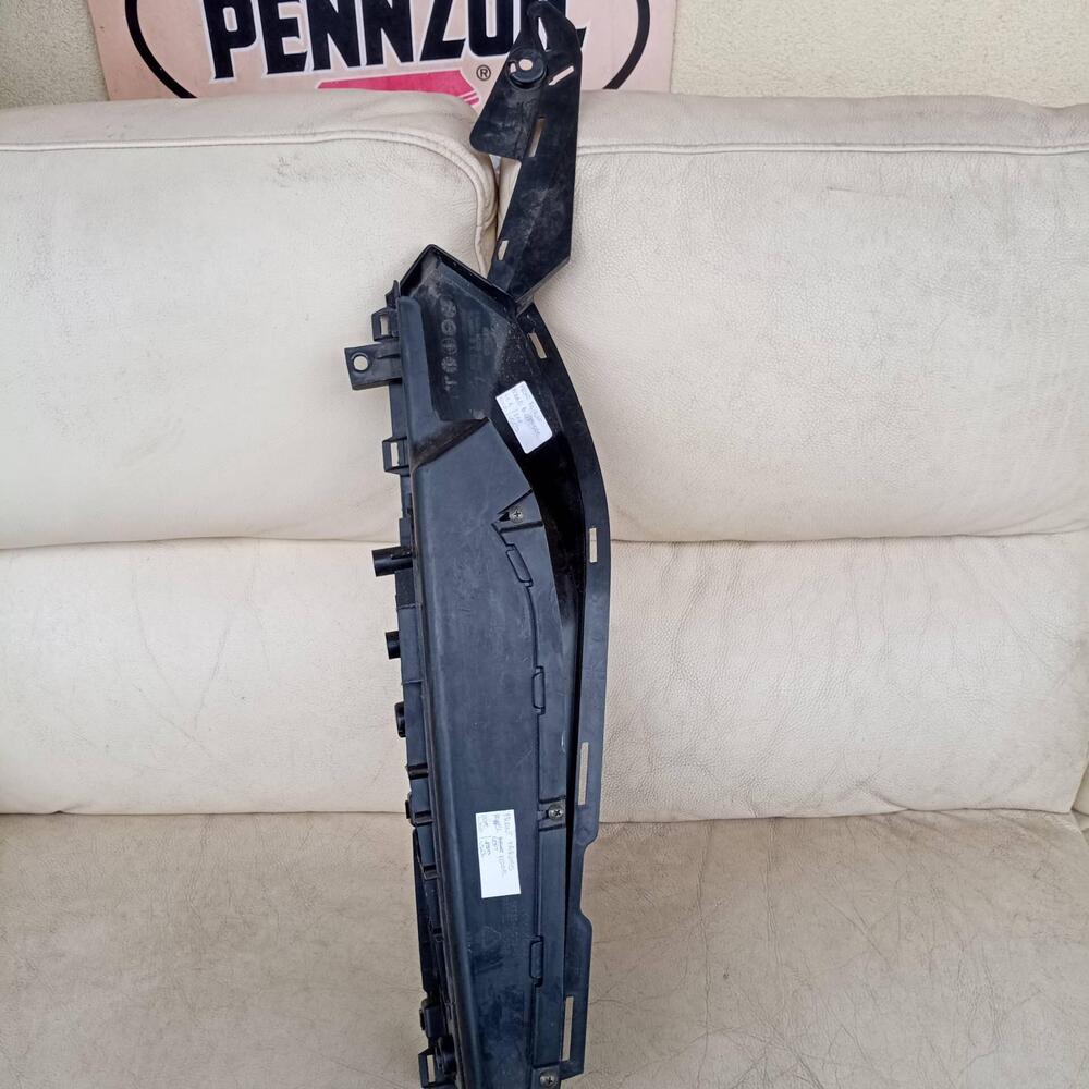 Carena e Pedana sinista per Kymco Downtown 125 201