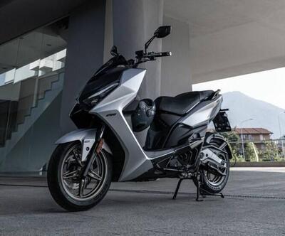 Kymco KRV 200 (2023 - 25) nuova