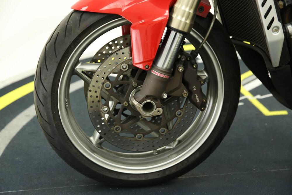 MV Agusta Brutale 750 S (2002 - 06) (5)