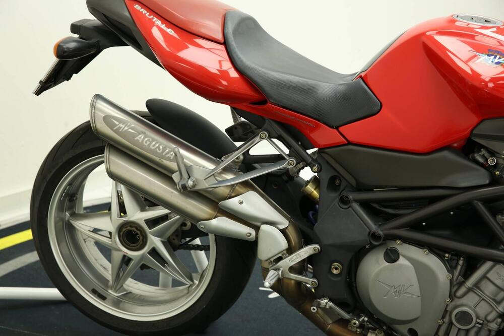 MV Agusta Brutale 750 S (2002 - 06) (9)